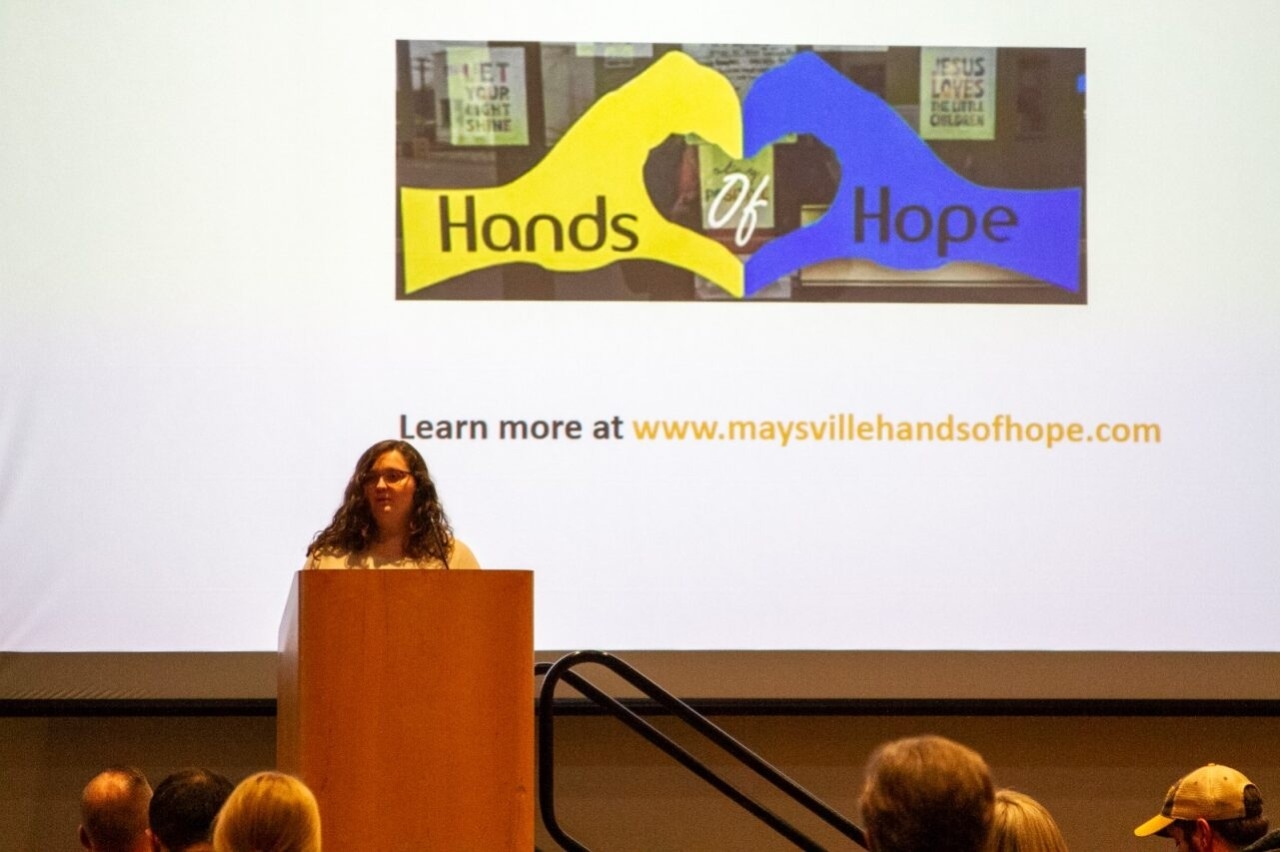 Nonprofit Hands of Hope receives an award.