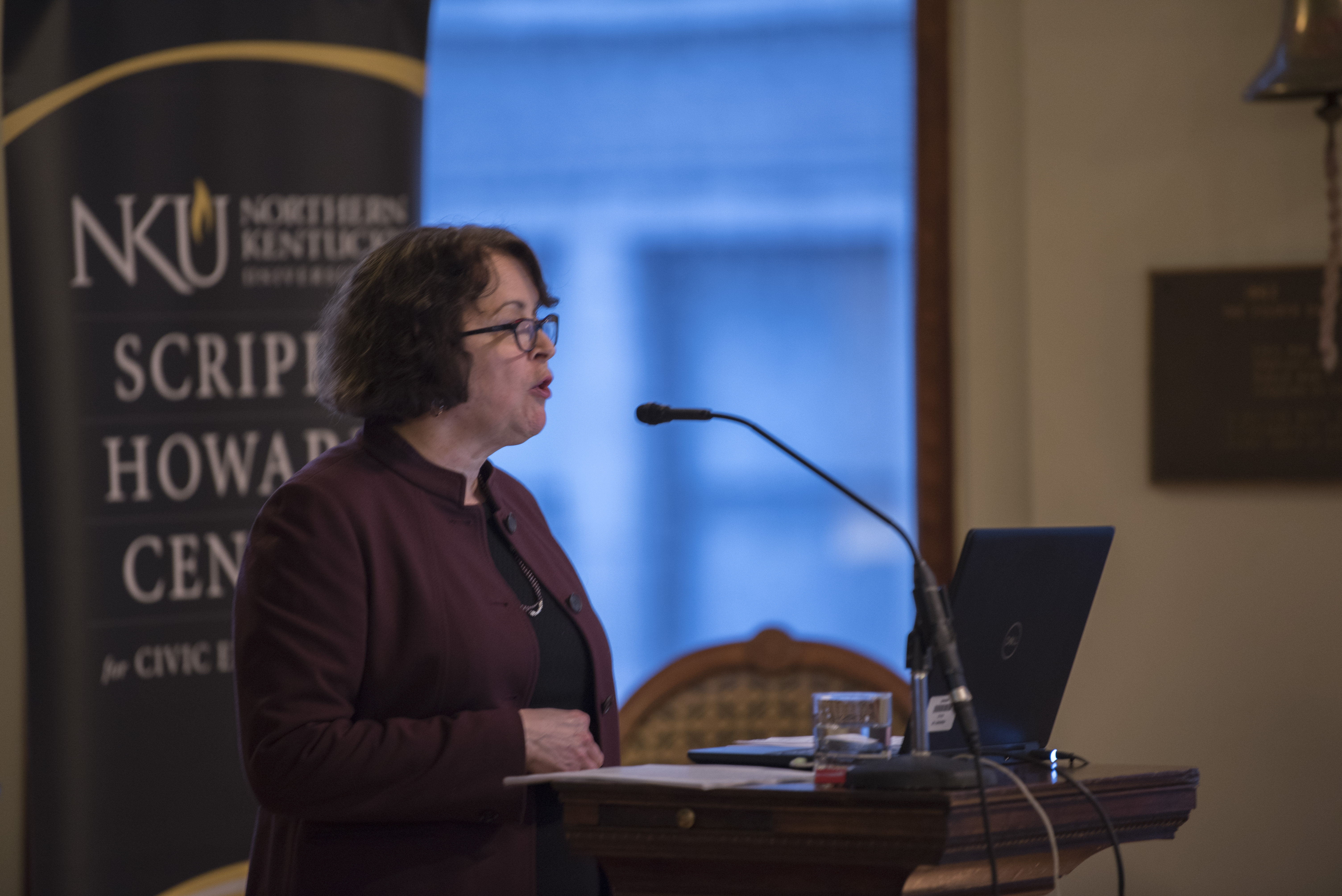 Kristine Yohe speaking at the Mercantile Library