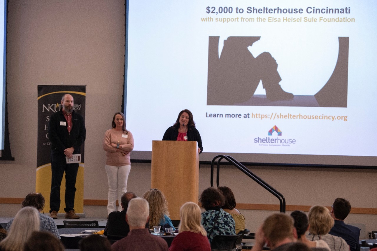 Shelterhouse Cincinnati accepts Mayerson Award Spring 22