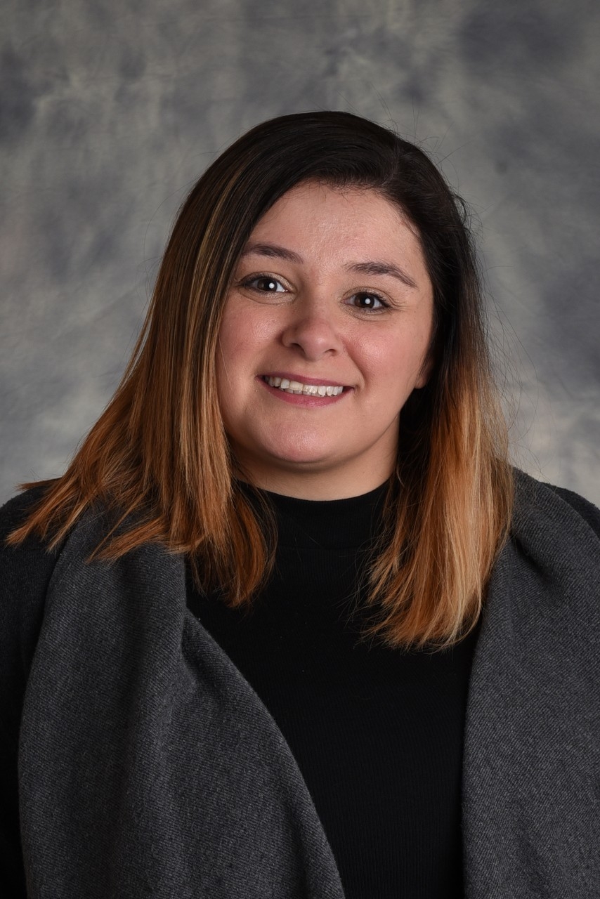 Headshot of Amanda Andrews