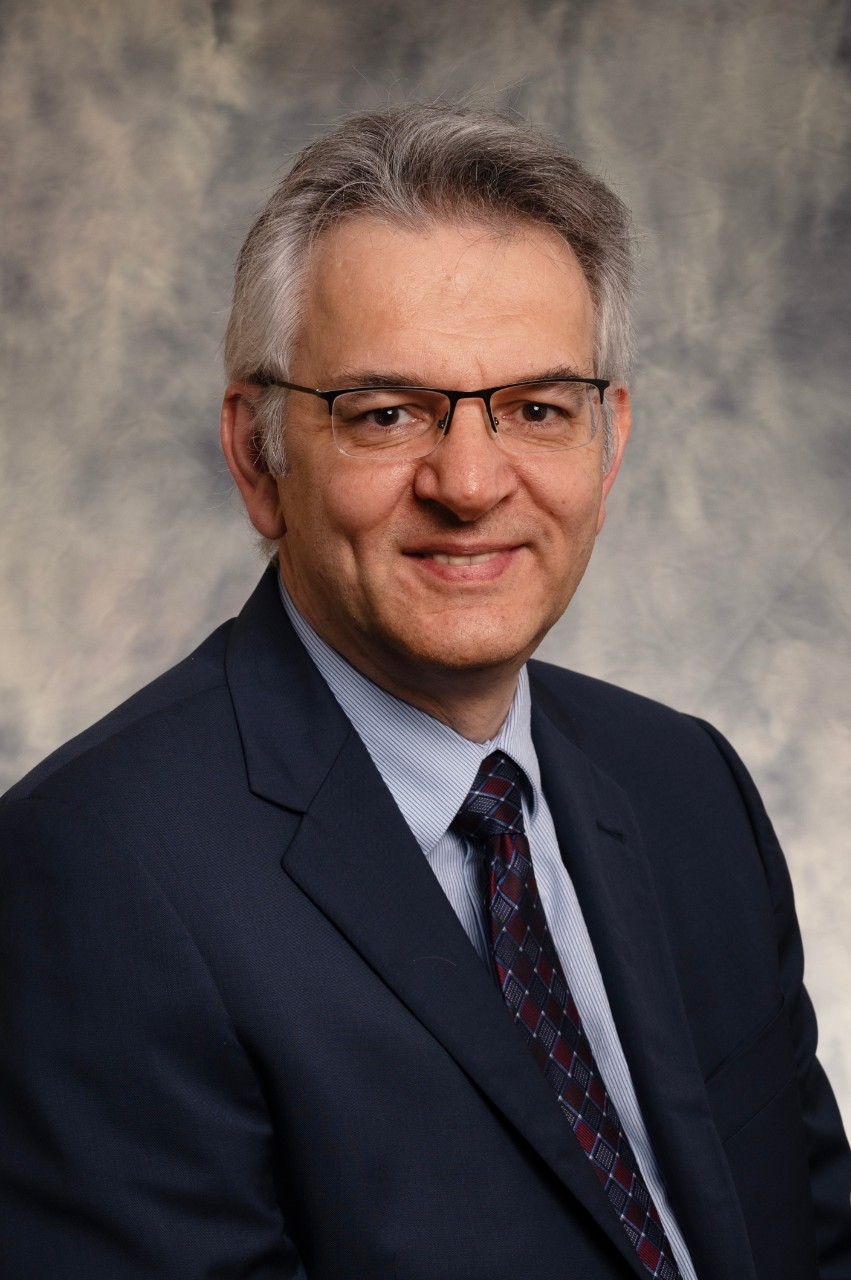  Dr. Peter M. Hoffmann