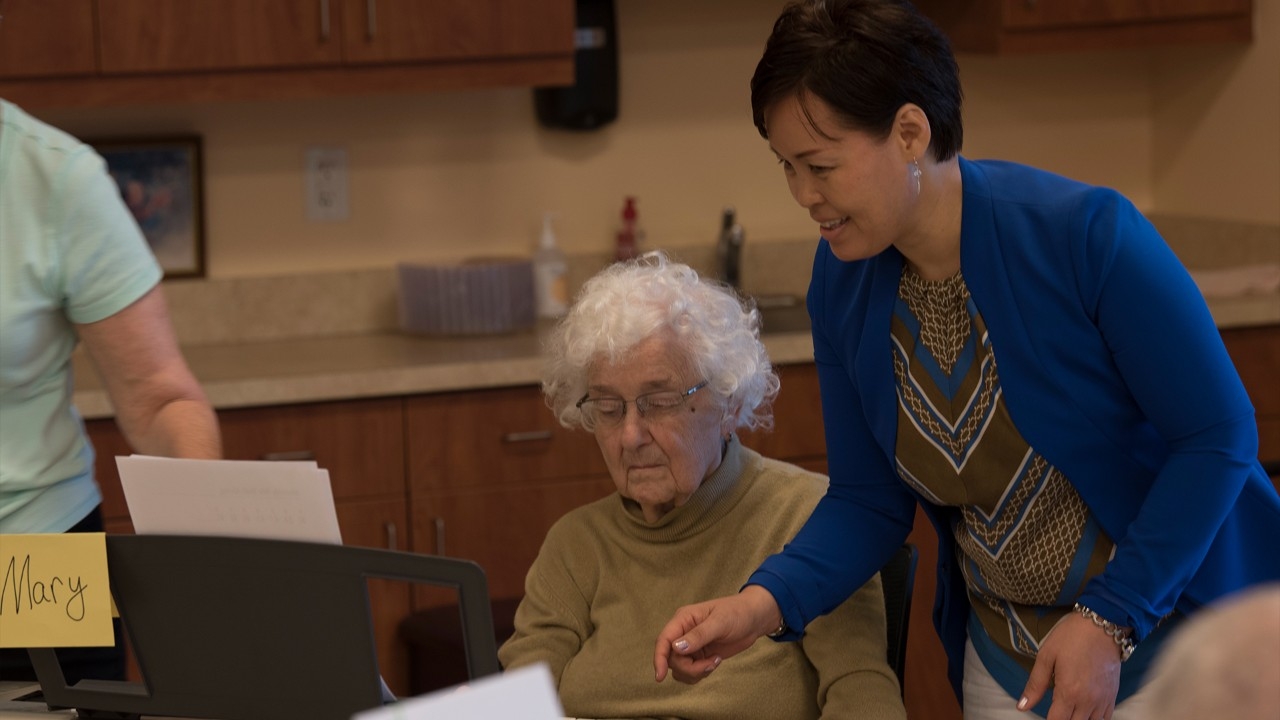 Suk-hee Kim with research on aging