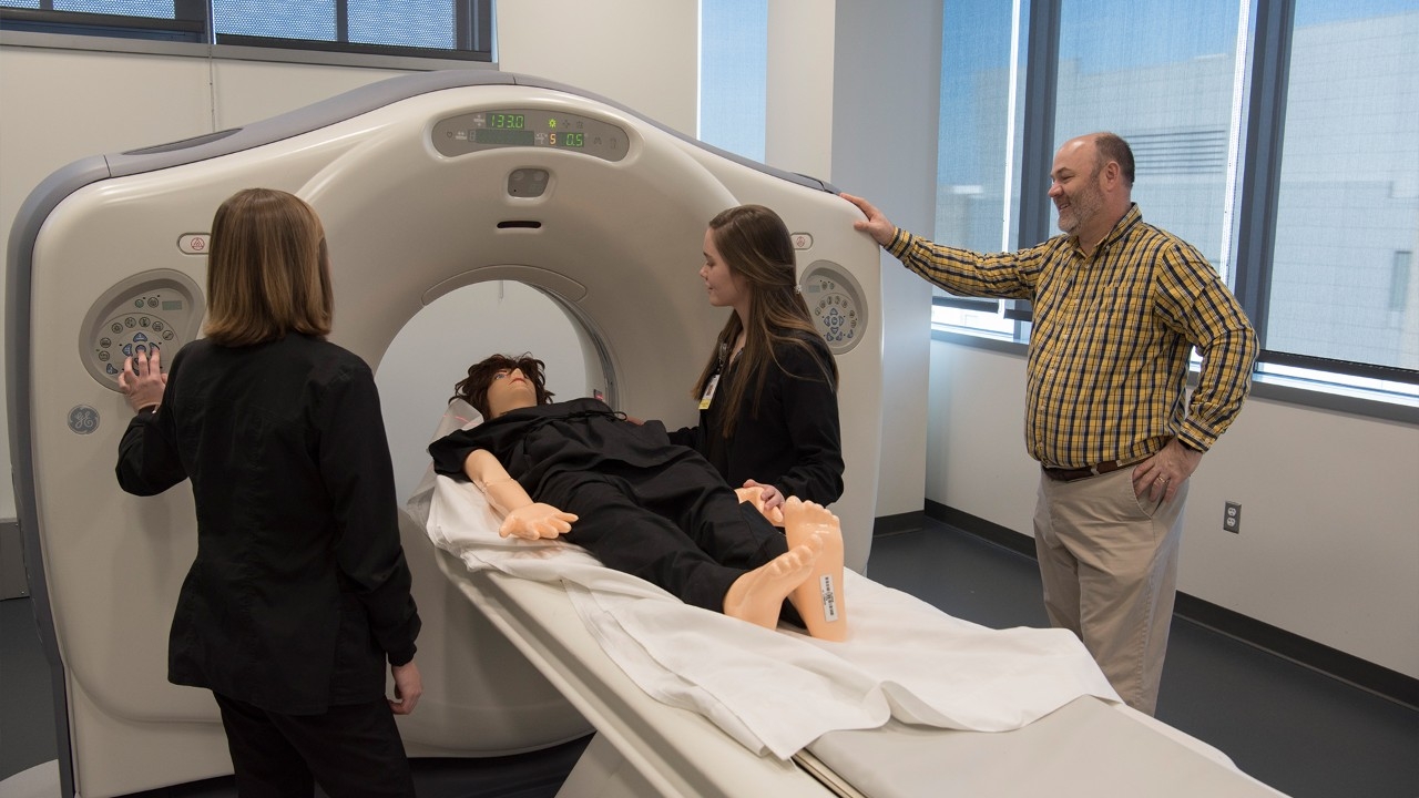 HIC Simulation Radiology students