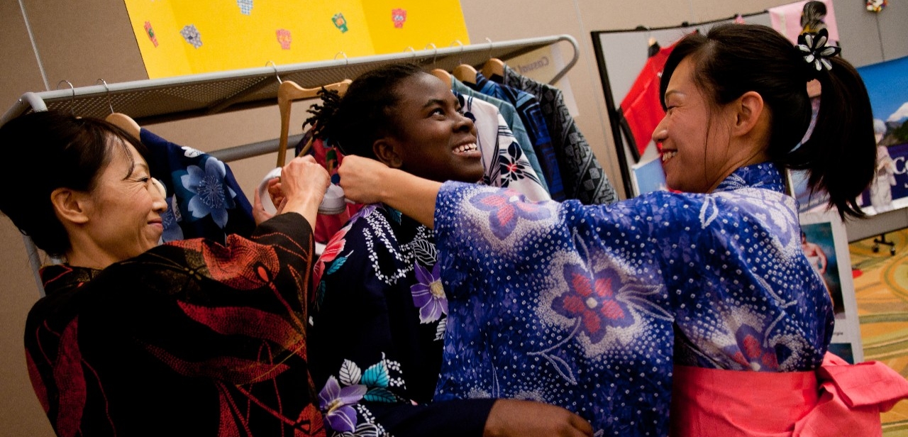 Students wearing Japanese kimonos