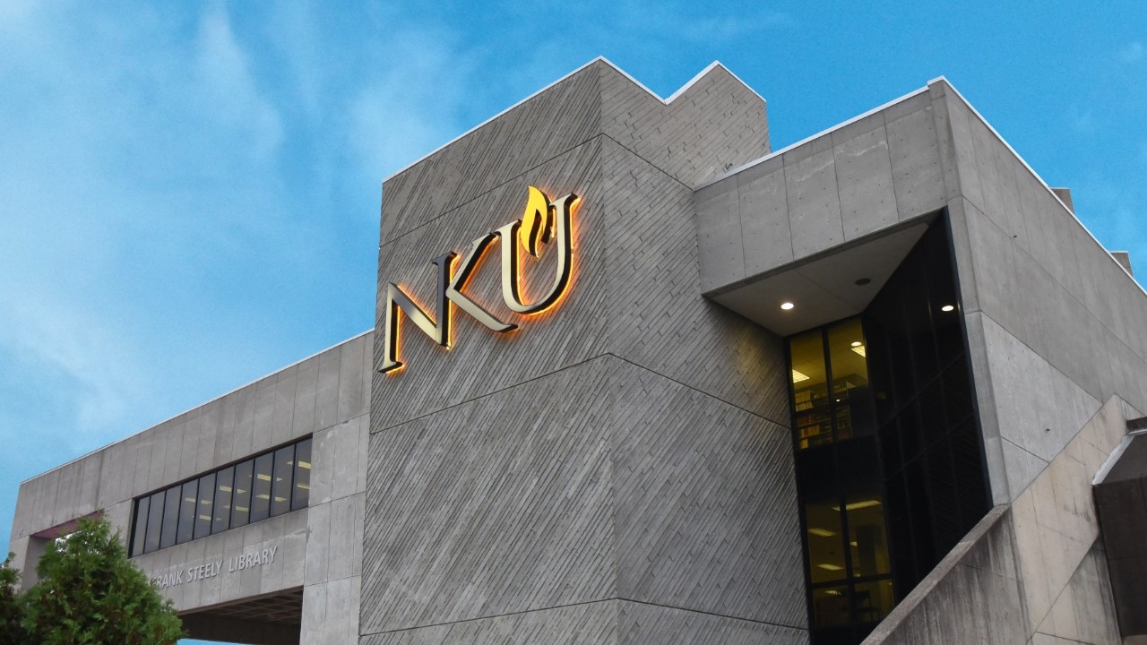 Steely Library building at the NKU campus.
