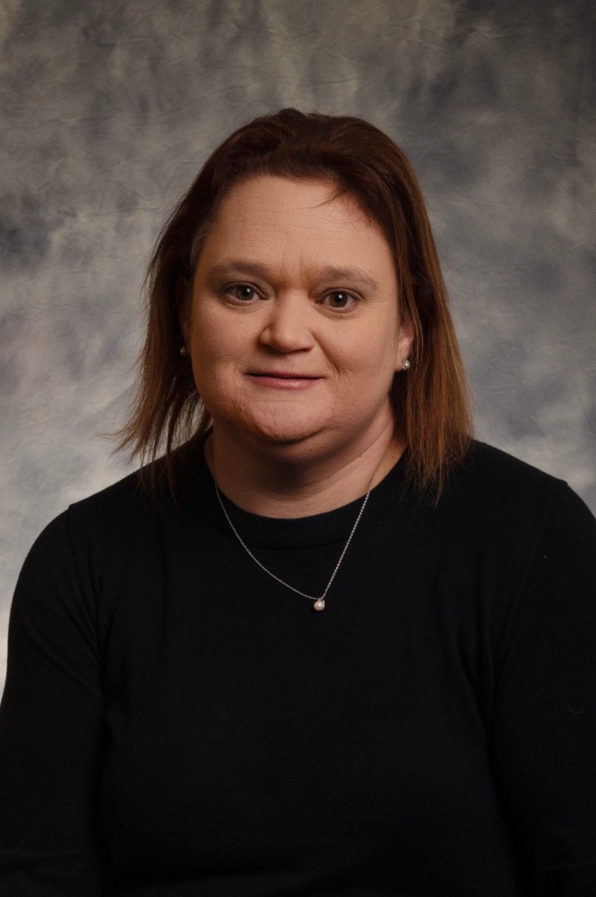 Headshot of Lily Murray