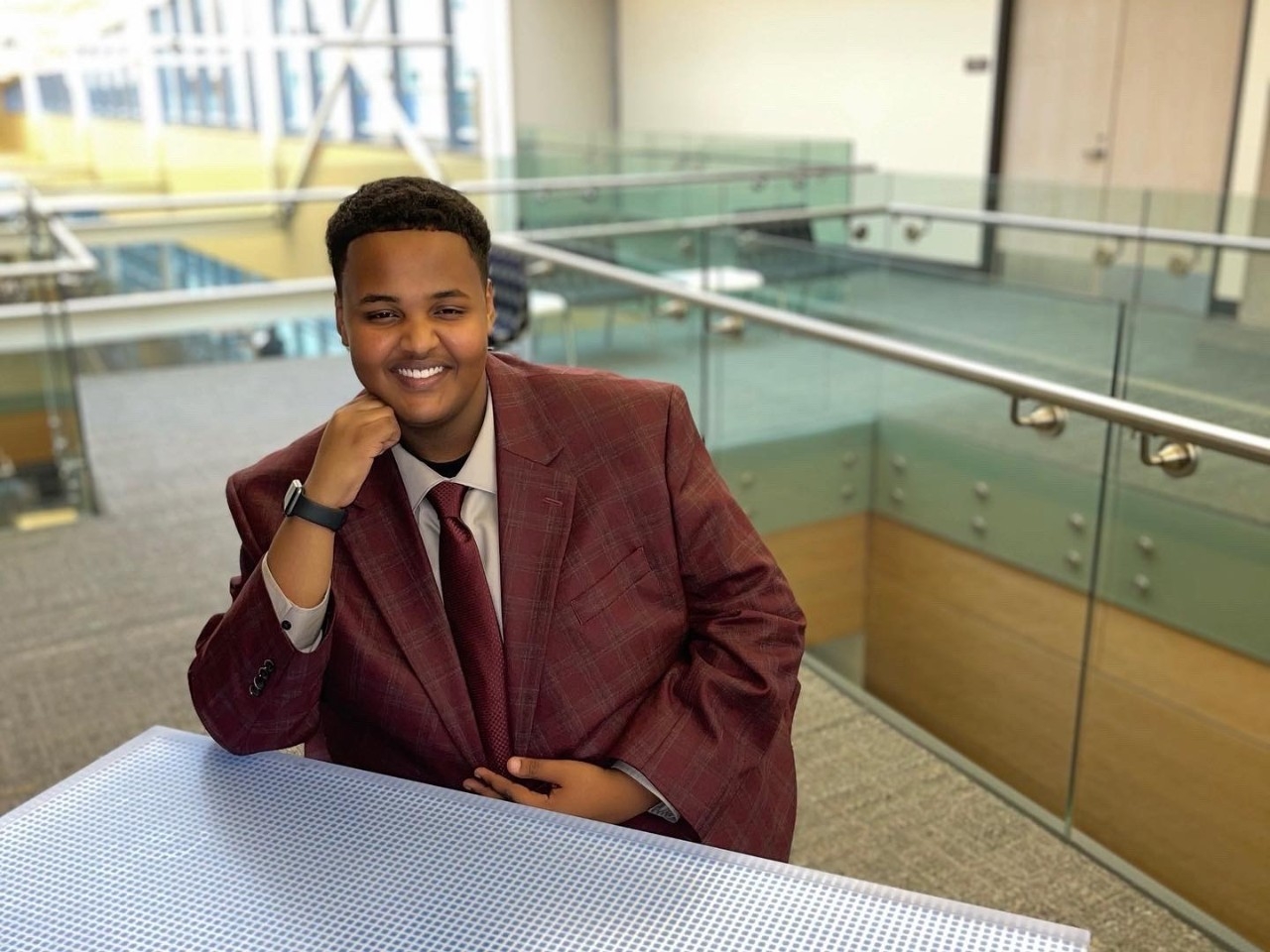 Darryl Peal and students