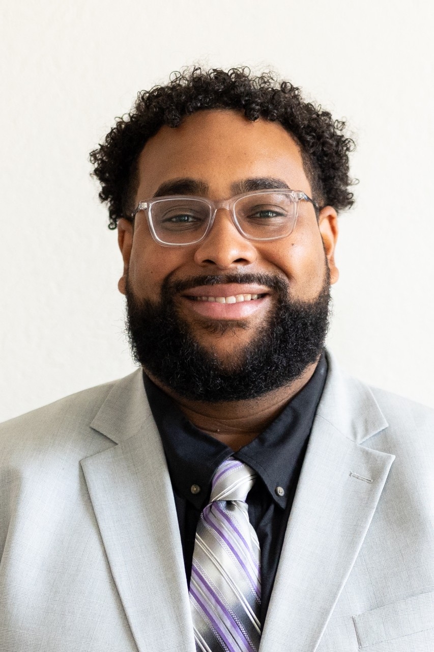 Portrait of Devron Abrams