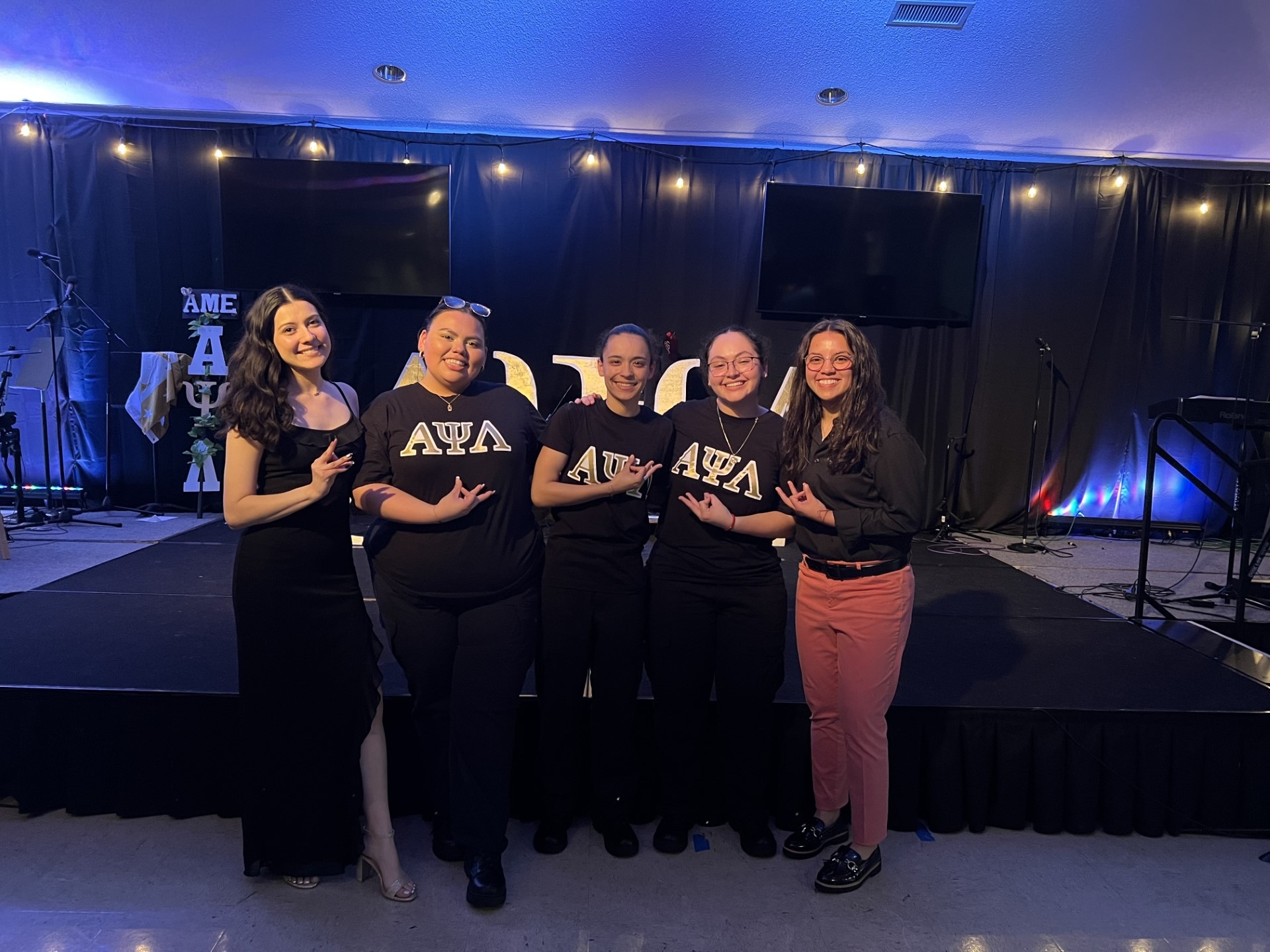 Members of Alpha Psi Lambda