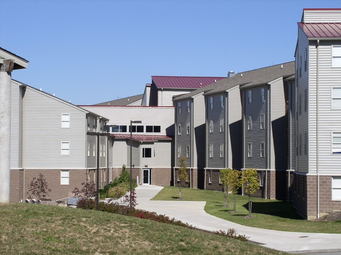 Housing - University Suites