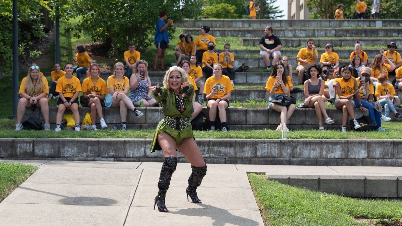 Students attending Victorfest Drag Show