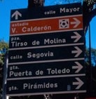 Direction sign in Spanish